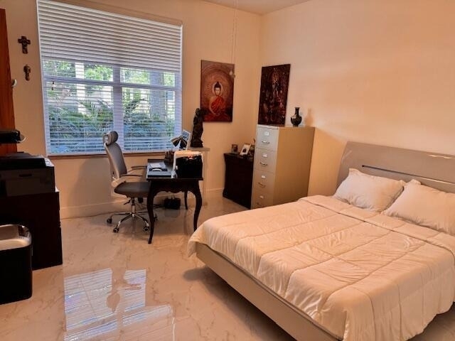 804 E Windward Way - Photo 16
