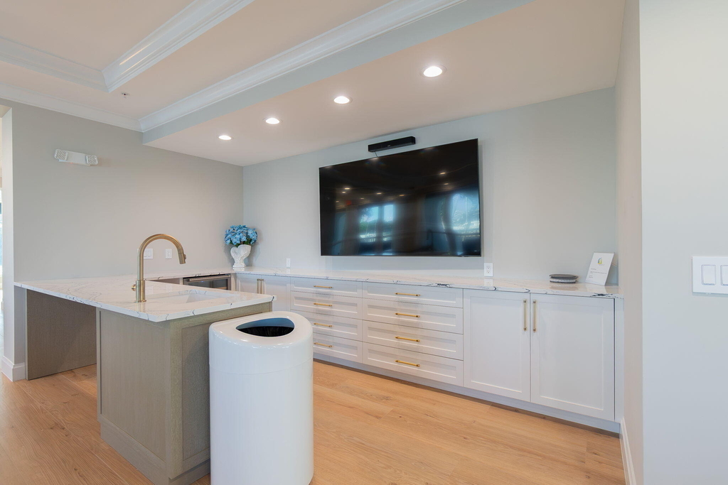 804 E Windward Way - Photo 28