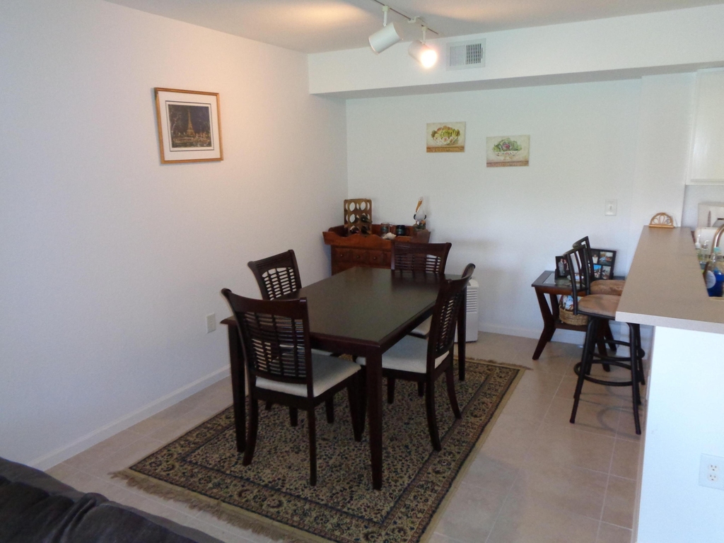 191 Sw Palm Drive Nw - Photo 1
