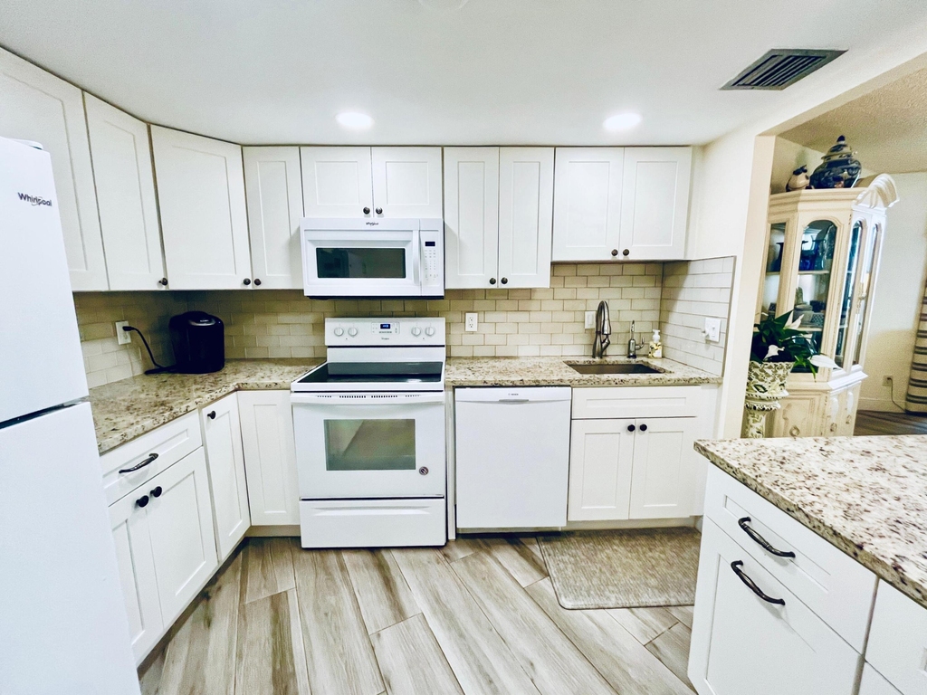2800 N Ocean Drive - Photo 15
