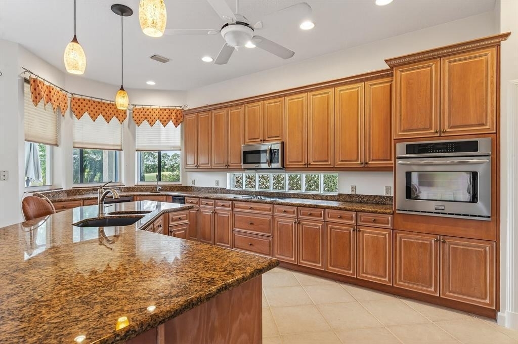 3210 Bent Pine Drive - Photo 3