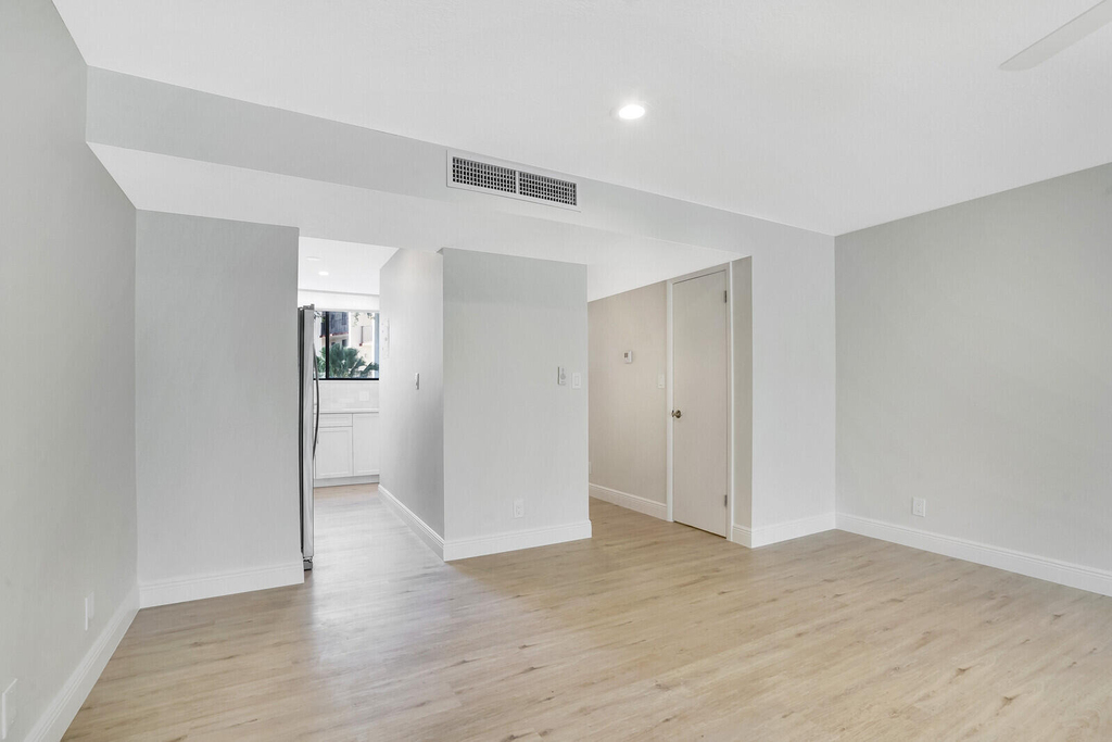 4373 Trevi Court - Photo 8
