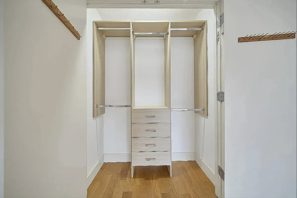 344 East 110th Street - Photo 4