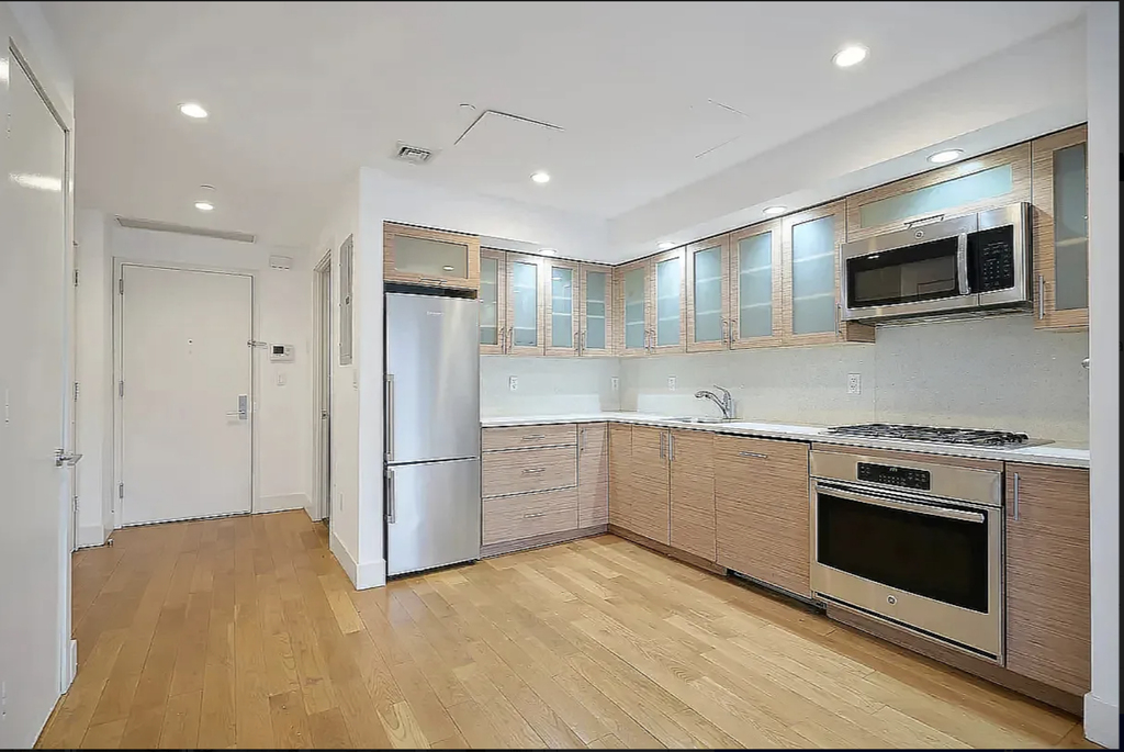 344 East 110th Street - Photo 2