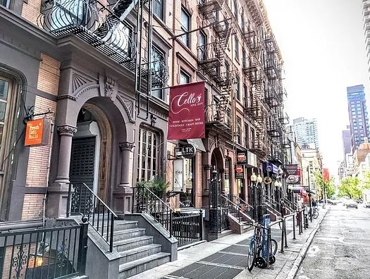 249 East 53rd Street - Photo 5