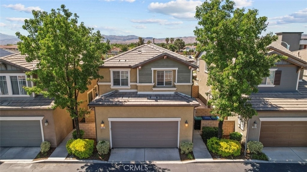 2658 Greenwood Court - Photo 0
