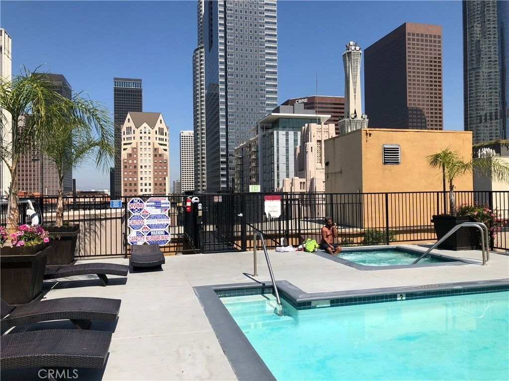 312 W 5th Street - Photo 16