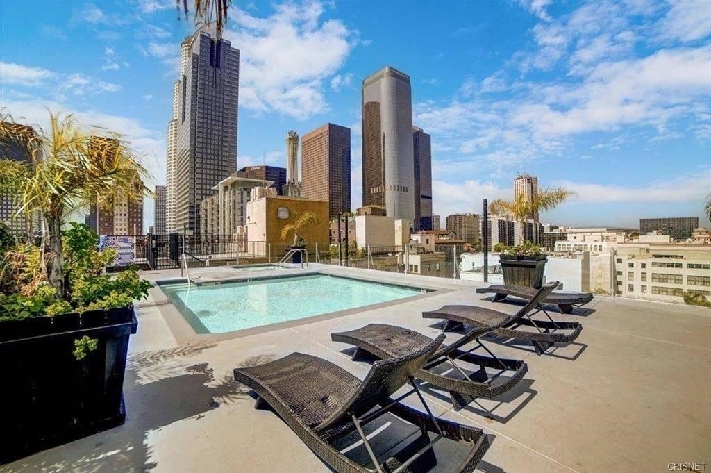 312 W 5th Street - Photo 7