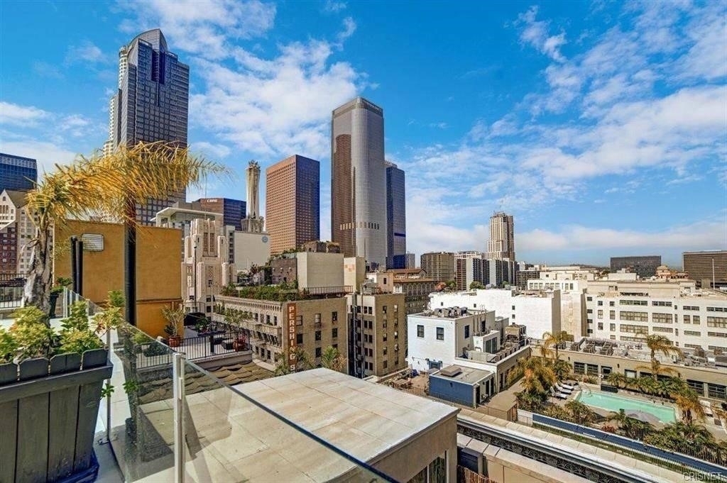 312 W 5th Street - Photo 9