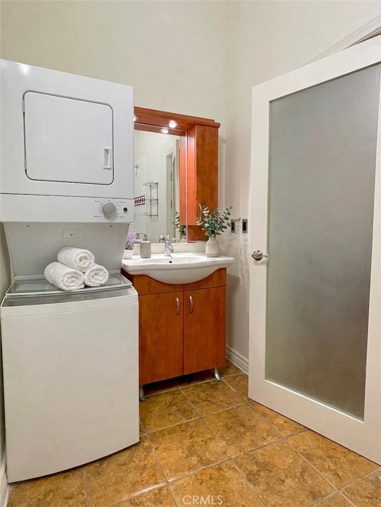 312 W 5th Street - Photo 4