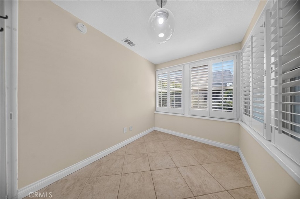 4193 5th - Photo 3