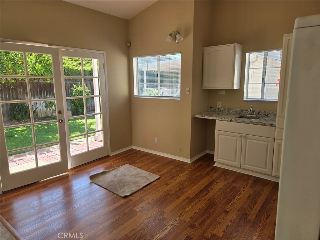 15219 Wyandotte - Photo 15