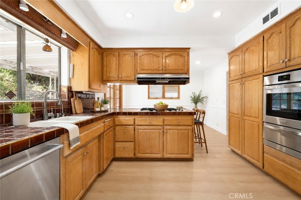 22204 Avenue San Luis - Photo 10