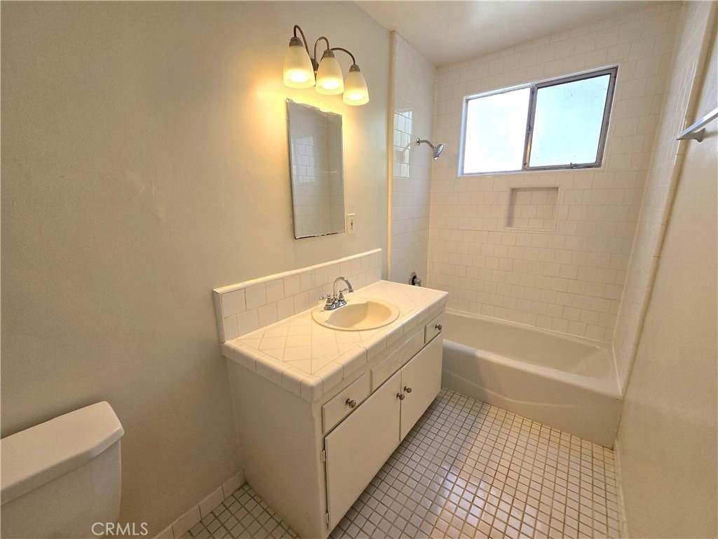 439 S Le Doux Road - Photo 10