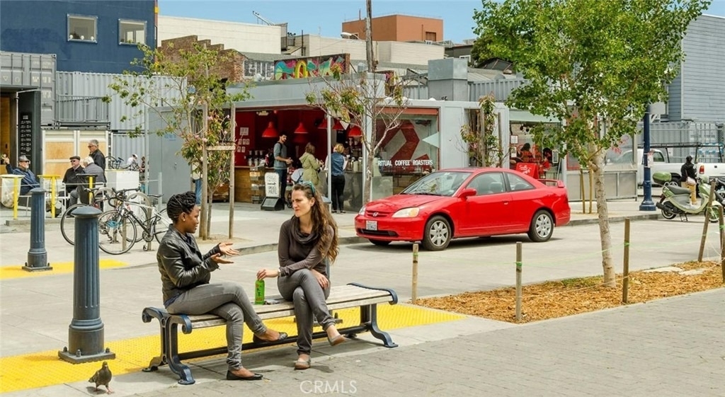 100 Van Ness Avenue - Photo 43
