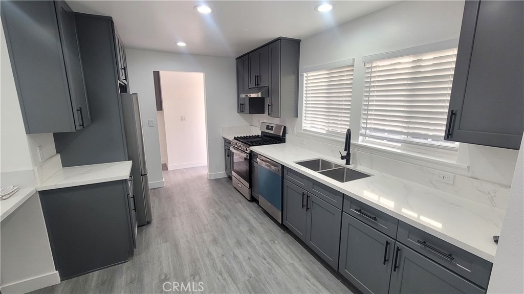 1605 E Santa Ana - Photo 9