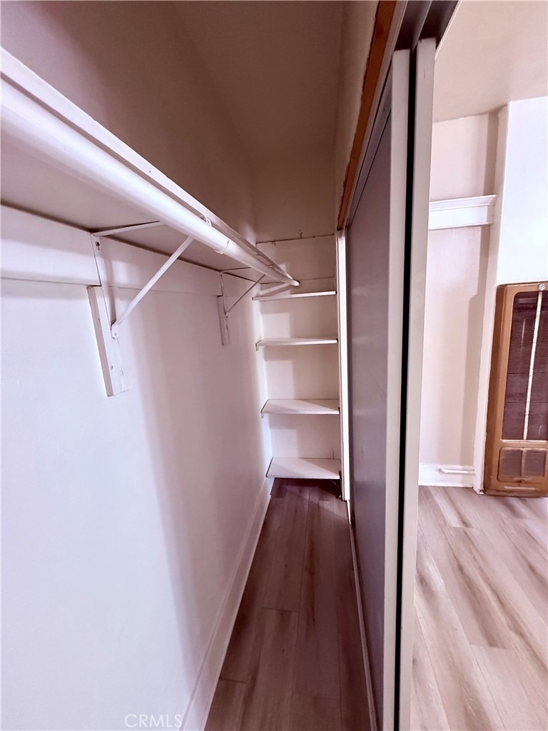 406 Linden Avenue - Photo 8