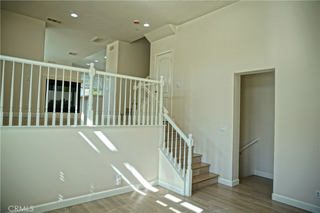 2099 Owens - Photo 3