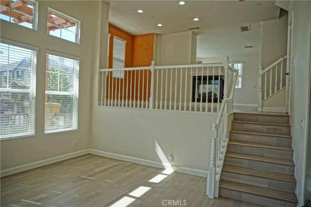 2099 Owens - Photo 2