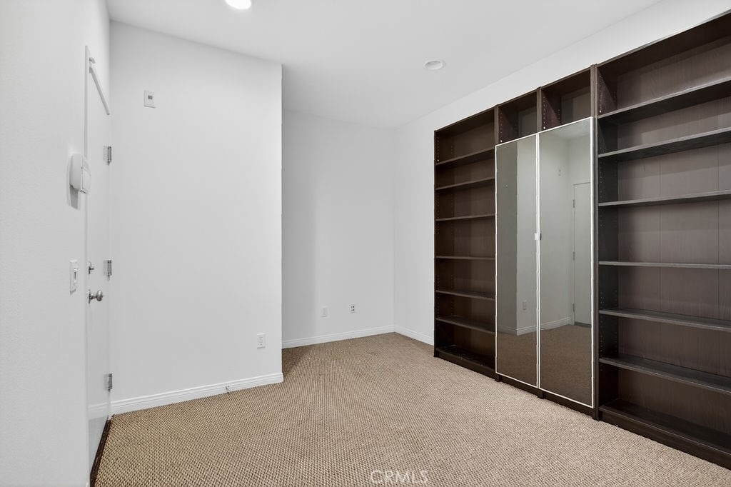 575 Rockefeller - Photo 20
