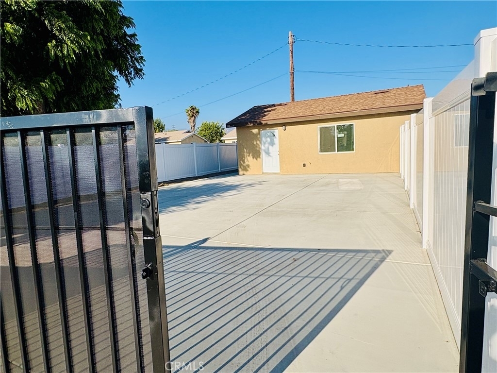 134 E Cluster Street - Photo 8
