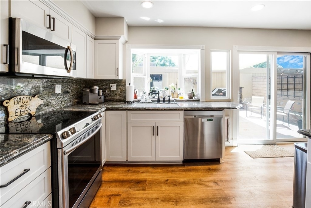 18195 Canyon Court - Photo 4