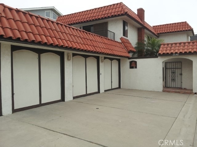 26142 Via California - Photo 0