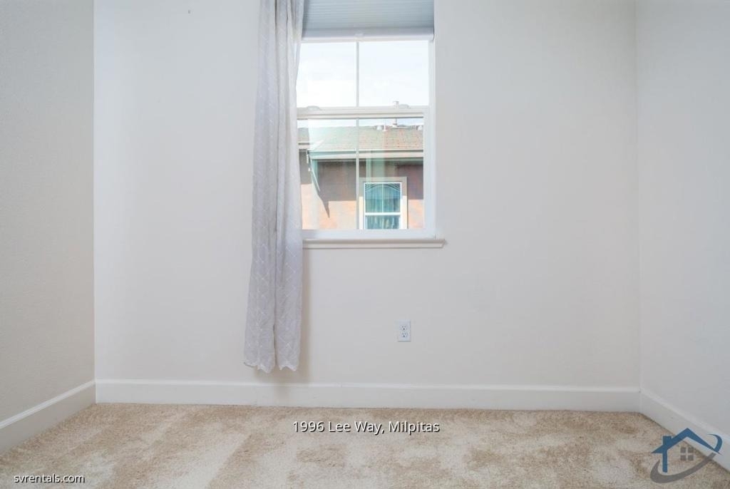 1996 Lee Way - Photo 13