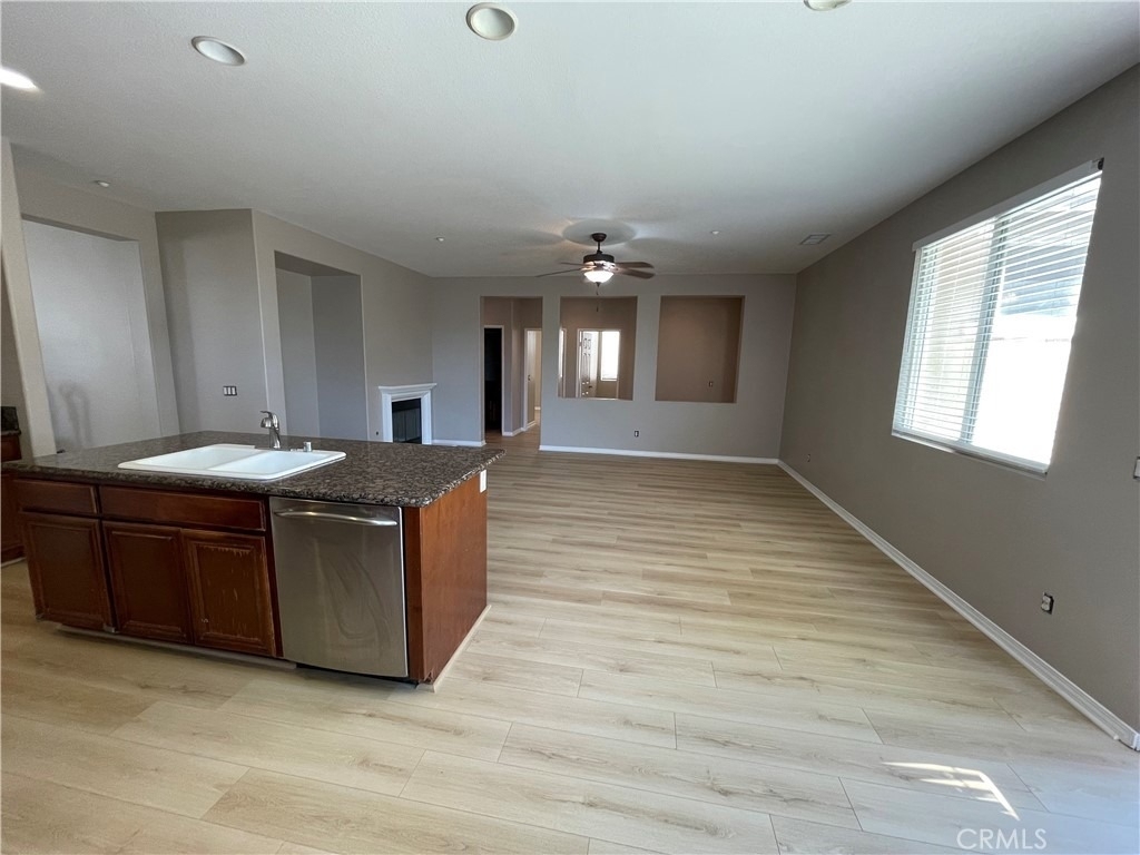 16141 San Jacinto Ave - Photo 9