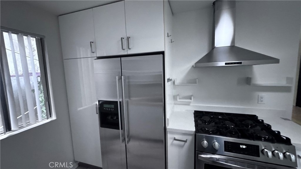 120 Brooks Avenue - Photo 1