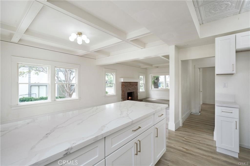 4415 12th - Photo 6