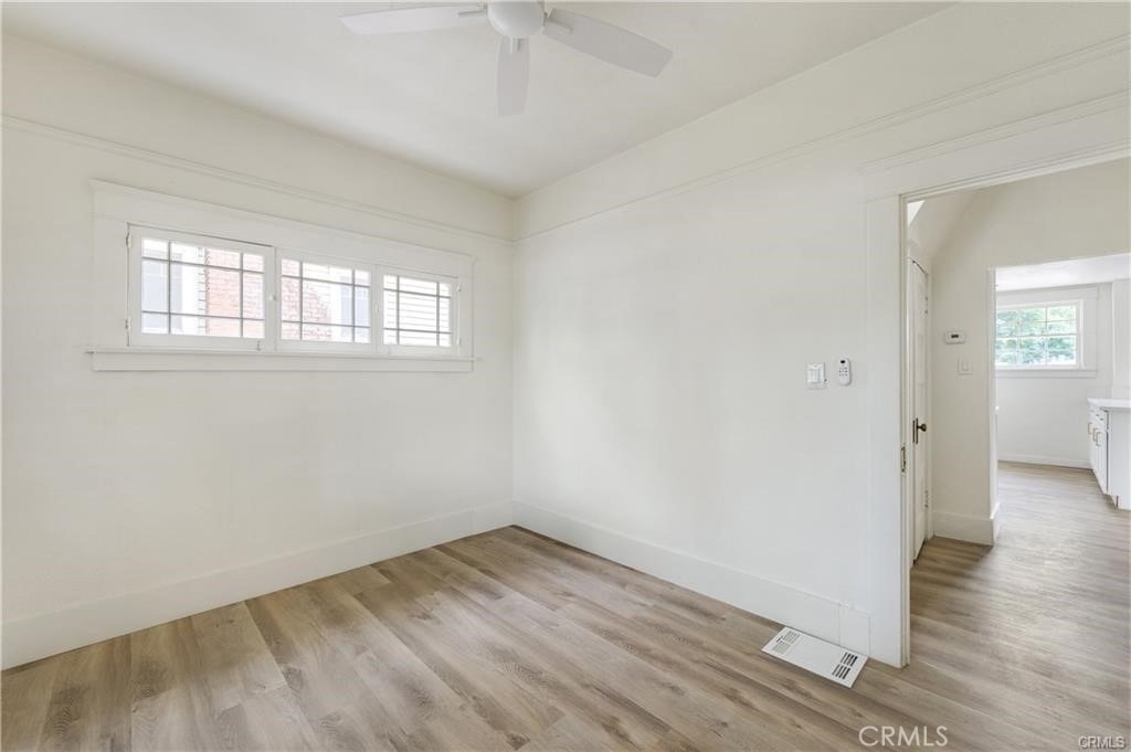 4415 12th - Photo 7