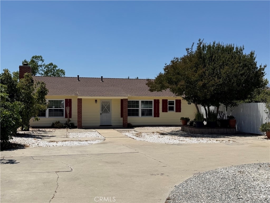 1447 S Valley Center - Photo 0