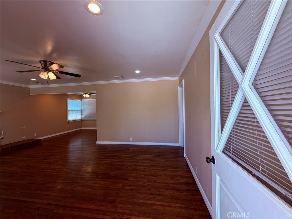 1447 S Valley Center - Photo 2