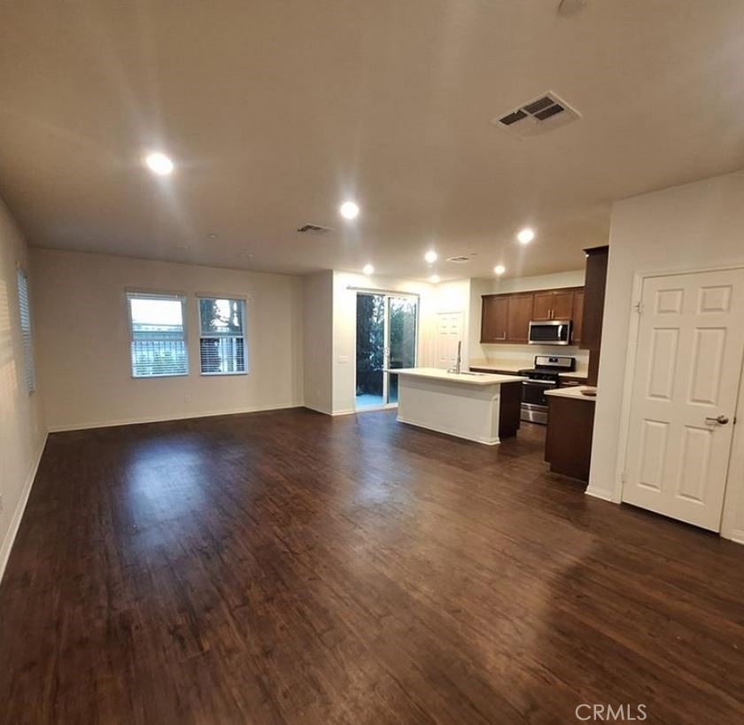 825 Parisa Place - Photo 5
