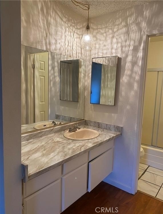 21801 Roscoe Boulevard - Photo 4
