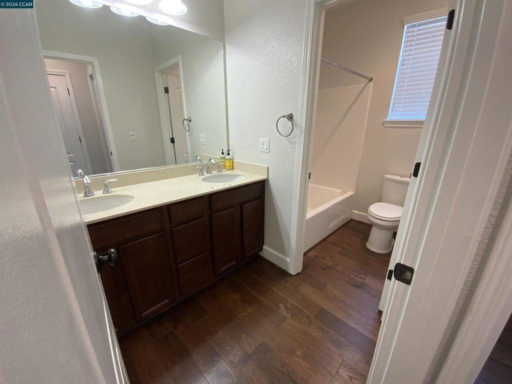 1826 Rosemary Dr - Photo 24