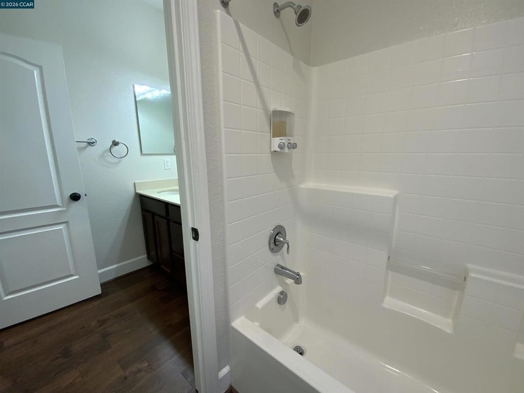 1826 Rosemary Dr - Photo 25