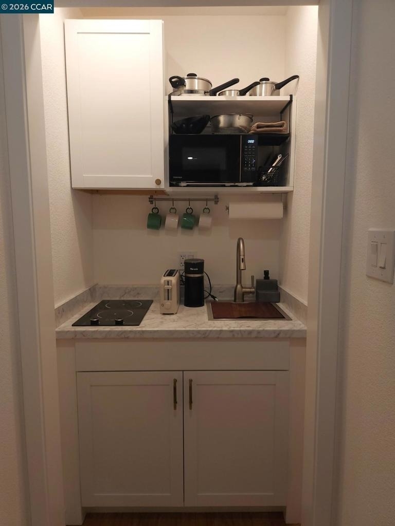 2591 Walnut Blvd - Photo 9