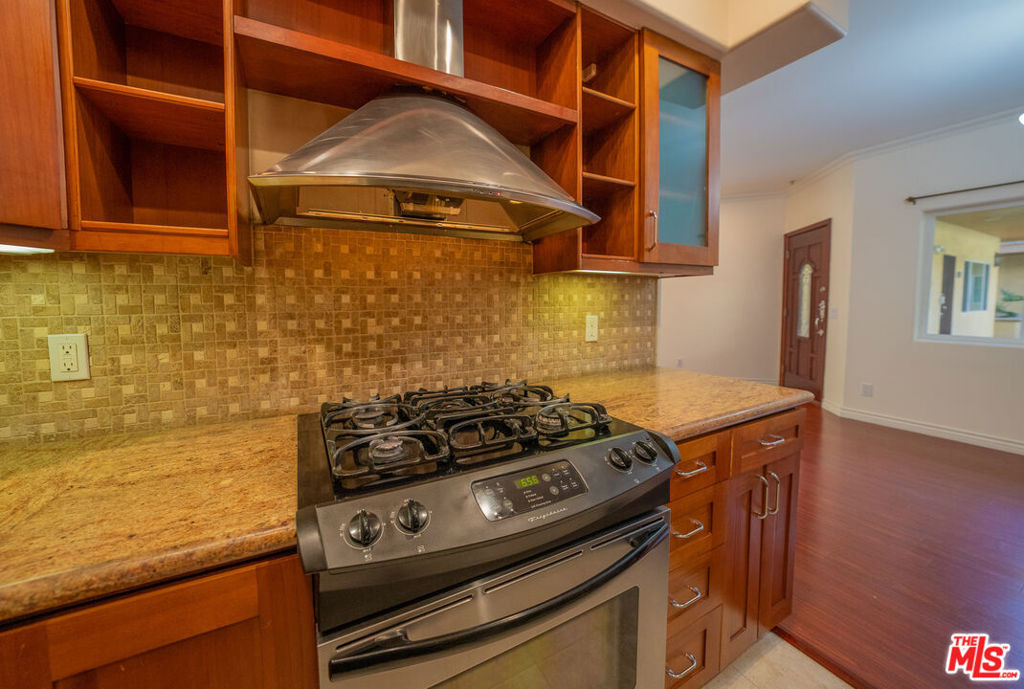 626 E Orange Grove Avenue - Photo 3