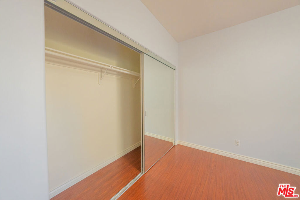 626 E Orange Grove Avenue - Photo 15