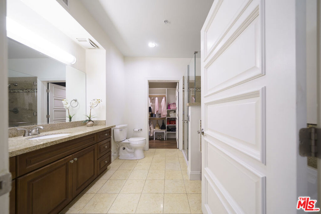 440 S Occidental Boulevard - Photo 22