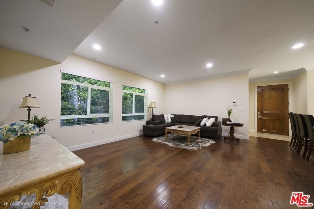 440 S Occidental Boulevard - Photo 11