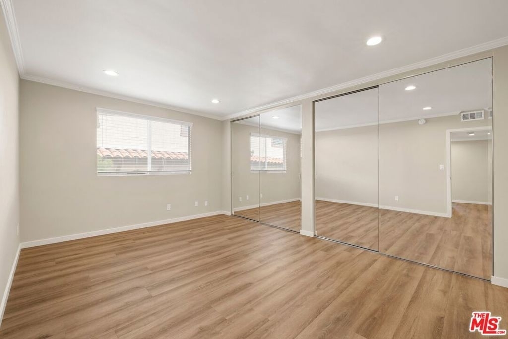 1109 20th Street - Photo 18