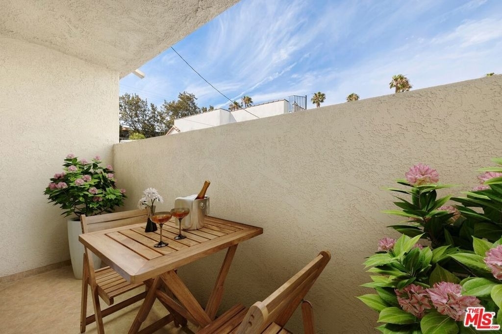 1109 20th Street - Photo 7