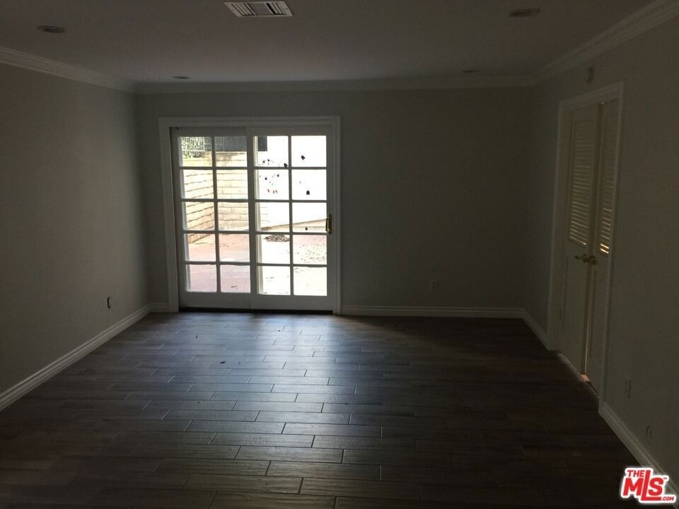 1408 Valley View Road - Photo 4
