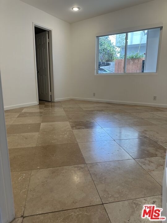 2454 Penmar - Photo 23