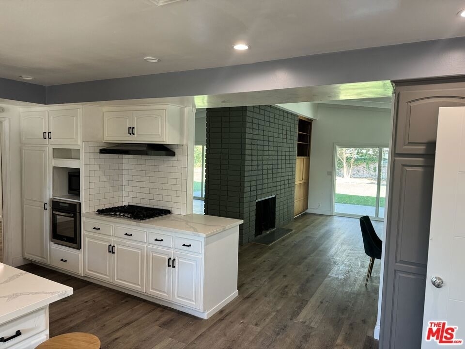 23540 Kivik St - Photo 1