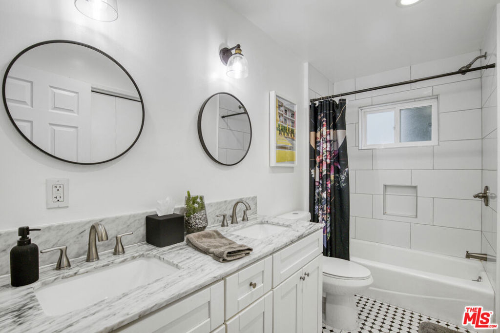 4110 Vanetta Place - Photo 33