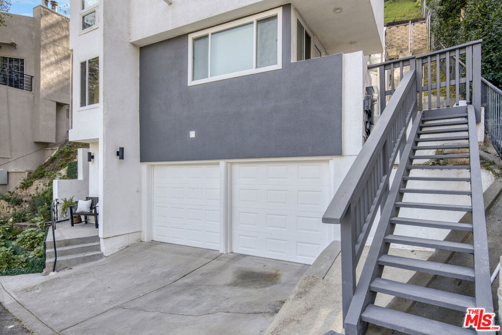 4110 Vanetta Place - Photo 4